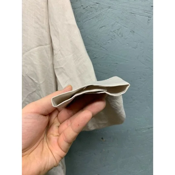 Maison‎ d’Amélie Women’s S Beige V-Neck Lightweight Long Sleeve Blouse Top - Picture 5 of 10